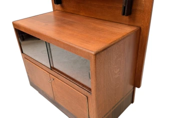 Modernist Art Deco Cabinet by Anton Lucas for N.V. Meubelkunst Leiden, 1920s